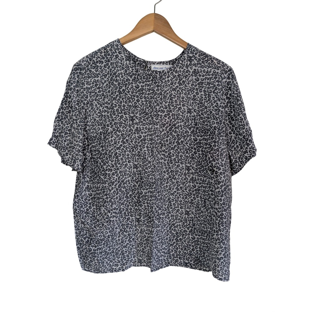 Anna and Frank Womens Gray Leopard Print 100% Silk Short Sleeve Blouse Large